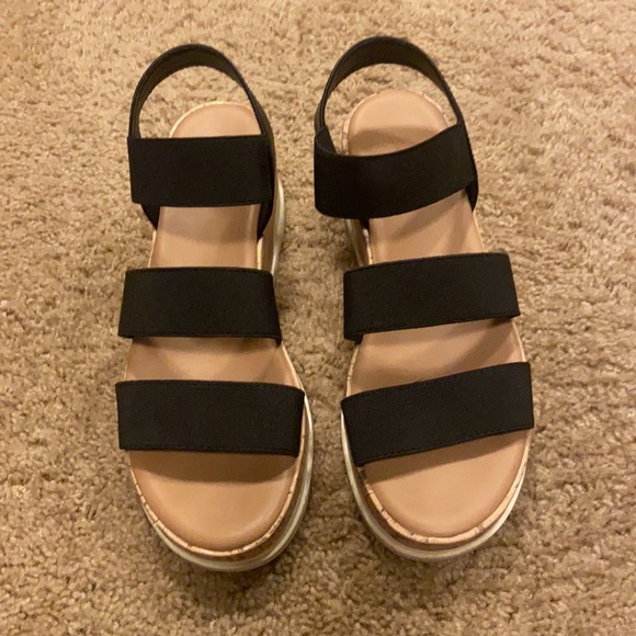 Women’s sandals - Picture 2 of 5